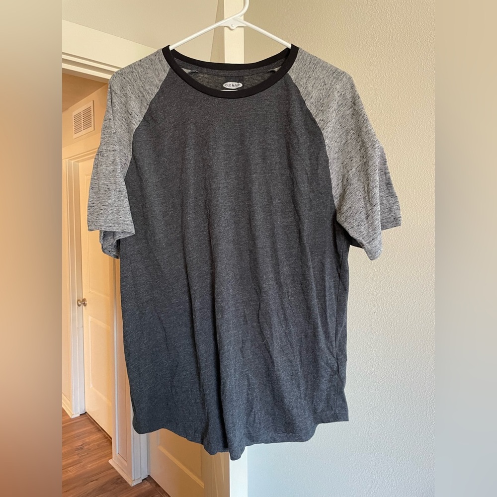 Men’s baseball tee